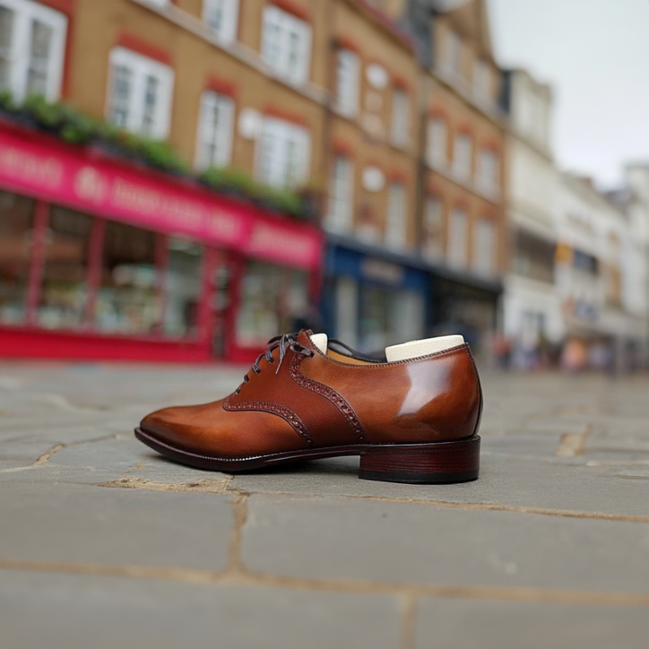 Signature Tan Oxford Shoe | Western Celebrity Collections